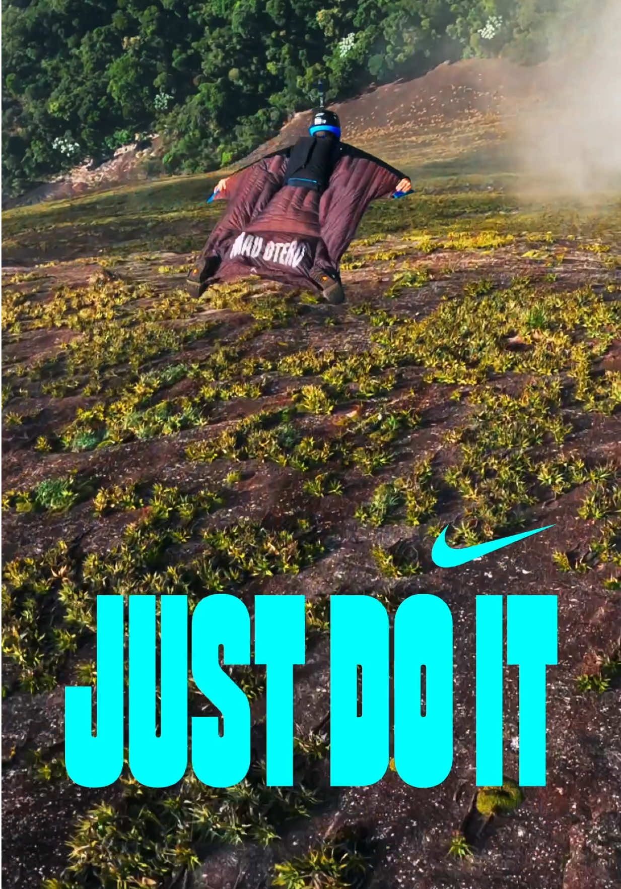 TikTok post by @mauoteroo for Nike. Caption reads: Solo hay una forma de saberlo 💪🏼 @Nike #TeamNike....