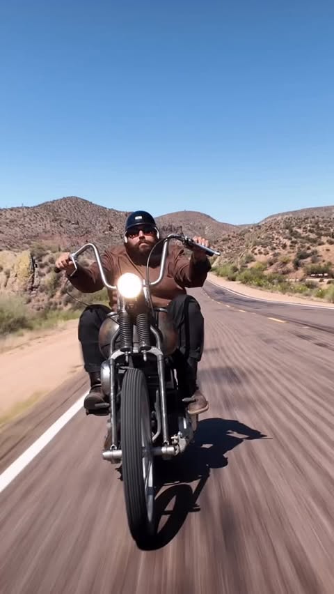 Instagram post by @chrischeney for Dickies. Caption reads: [...] so I can keep these layers on....