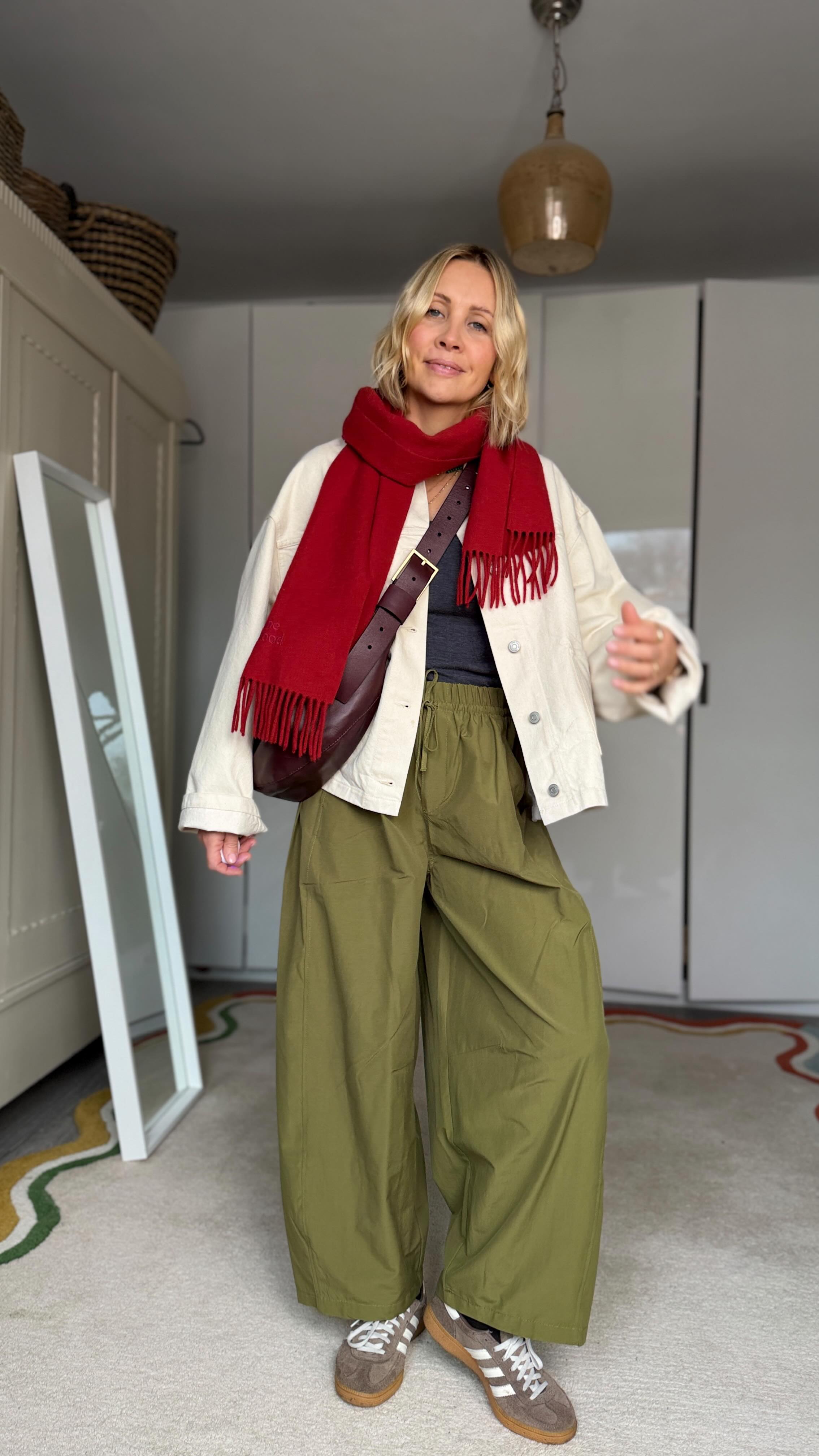 Instagram post by @ashley.dainty for ALLSAINTS. Caption reads: Happy Thursday…  almost the weekend ☺️🙌🏻🎄🎄🎄😍....