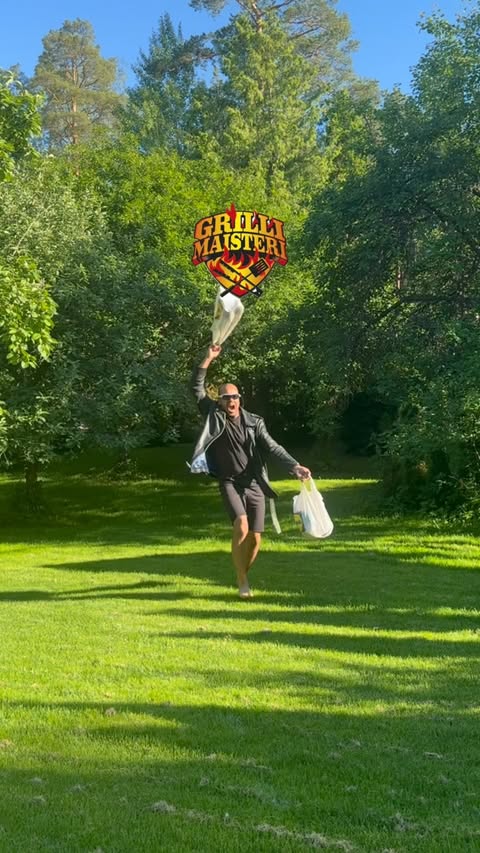 Instagram post by @ernestlawson_ for Lidl Suomi. Caption reads: mainos @lidlsuomi Kuulostaako tutulta: kesäloma....