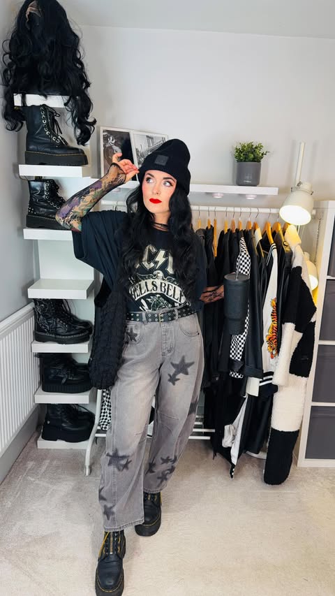 Instagram post by @itsmelaurenv for Three Bird Nest. Caption reads: [...] do a star but these jeans from....