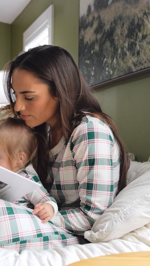 Instagram post by @thatsojakenzy for Shutterfly. Caption reads: [...] something you can actually hold with....