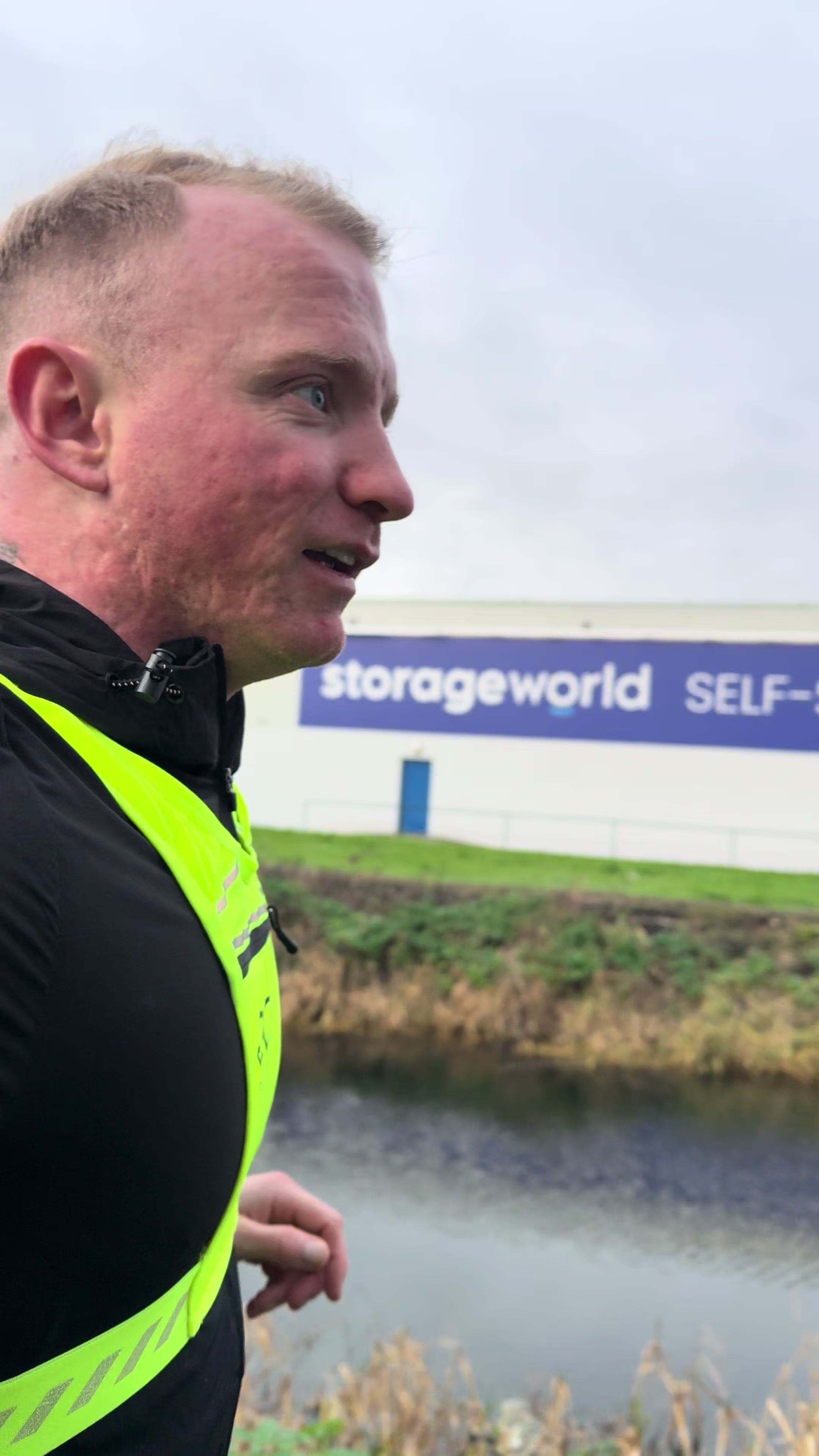 TikTok post by @getbetterwithchris for Eos Elite. Caption reads: [...] Vest From @eos.elite 🏃‍♂️👊 Eos Elite and....