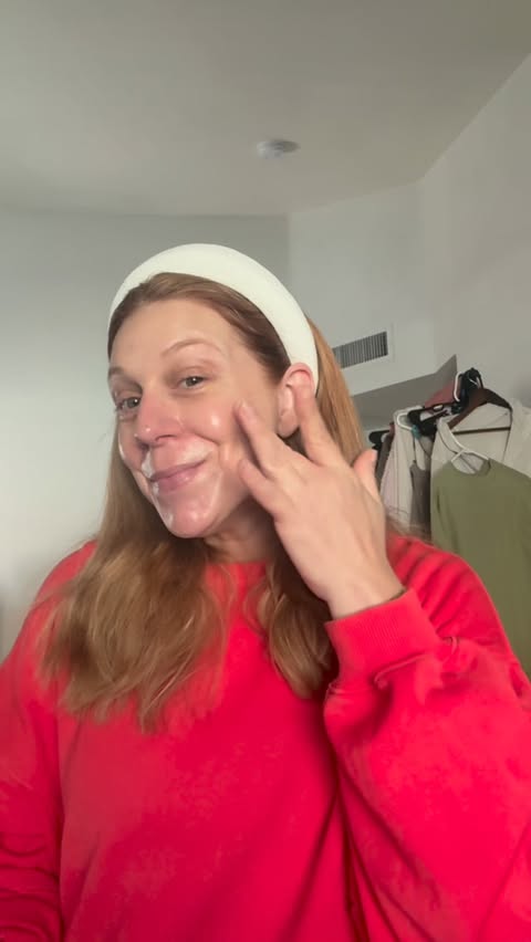 Instagram post by @lovingbeautyandlife for DRMTLGY. Caption reads: [...] my schedule. This 2-step routine from....