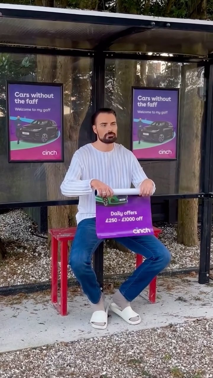 Instagram post by @rylan for CINCH. Caption reads: [...] cars. - T&Cs apply #blackfriday #rylan....