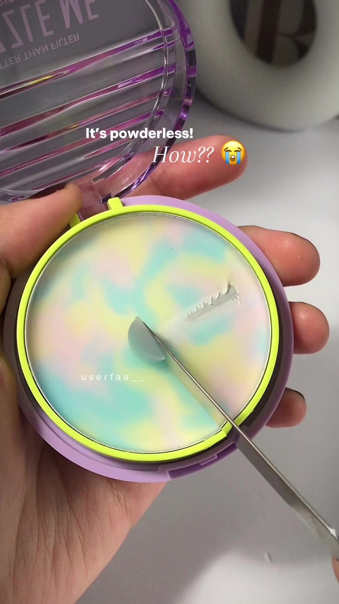 TikTok post by @userfaa__ for DAZZLE ME Malaysia. Caption reads: [...] cantik! Itu yg kita nak 😆💅 @DAZZLE ME....