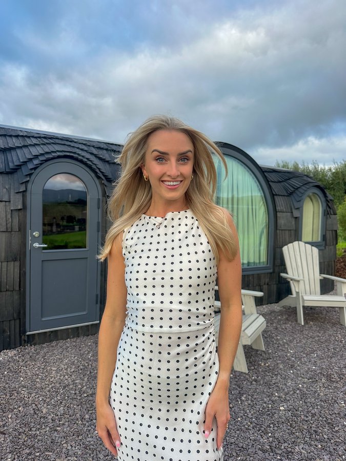 Instagram post by @nathalielennon_ for Revive Active. Caption reads: Tucked away in dreamy cabin in the Kingdom 🫶....