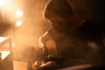 Instagram post by @aaronandersonvisuals for Elinchrom. Caption reads: More of the juicy goodness from our collaboration....