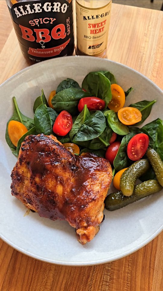 Instagram post by @jennys_coastal_cuisine for Allegro Marinade. Caption reads: [...] organic chicken thighs @allegromarinade....