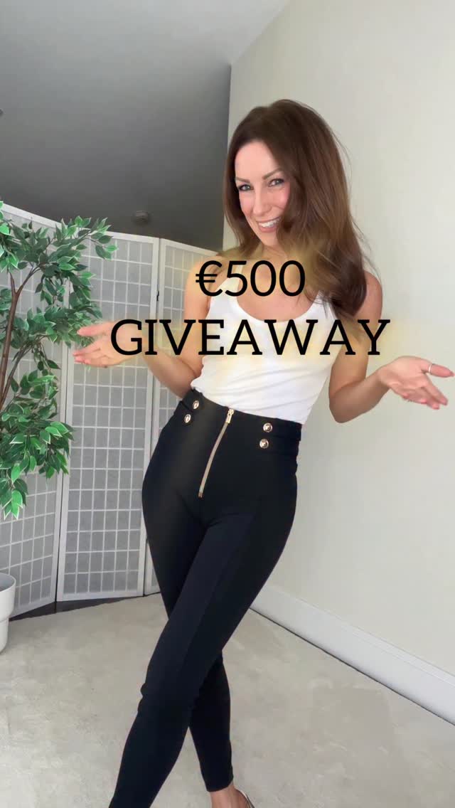 Instagram post by @5ft_fashion_fairy for FREDDY. Caption reads: [...] for one of my all time fave jean brands....