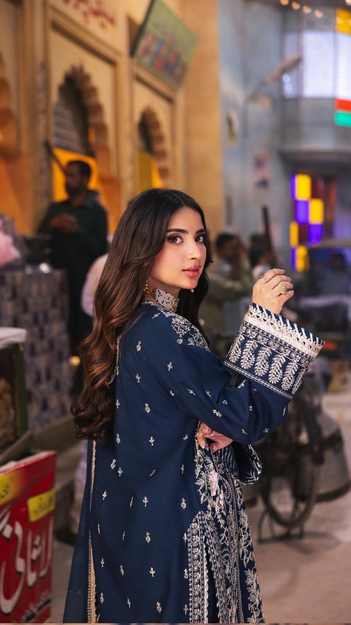 Instagram post by @sabooraly for Asim Jofa. Caption reads: Asim Jofa’s Chamkeeli collection: where elegance....