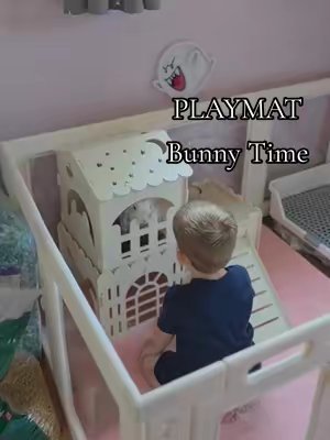 TikTok post by @daniellebethnikaj for HULOOSLEEP. Caption reads: @Huloo Sleep This play mat is perfect for every....