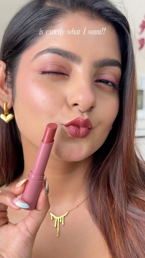 Instagram post by @bidiishaadas for Elle18. Caption reads: [...] 💄 🛍️ Shop now on Myntra & Nykaa! #Ad....
