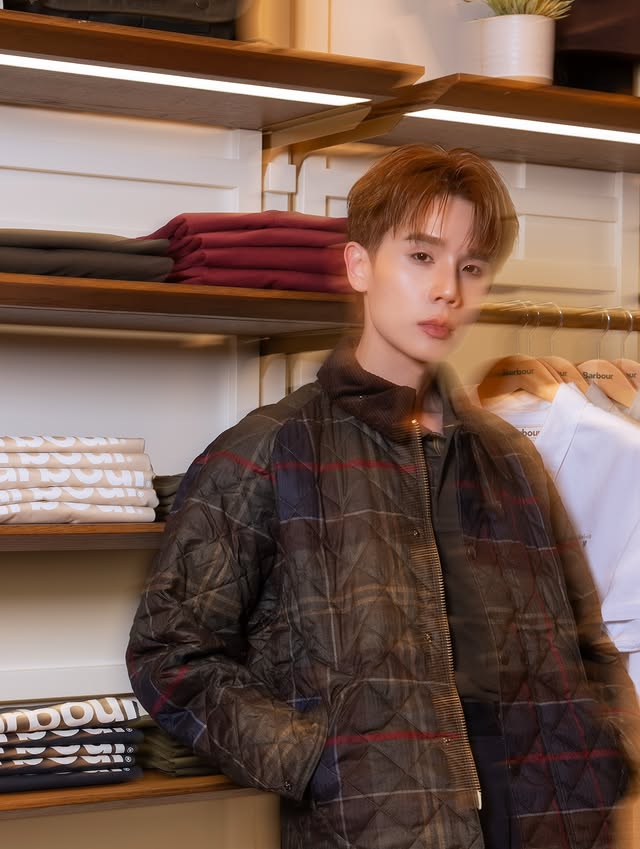 Instagram post by @jimmyyjp for Barbour. Caption reads: Tartan #Barbour #BarbourTH #BarbourWayOfLife [...].