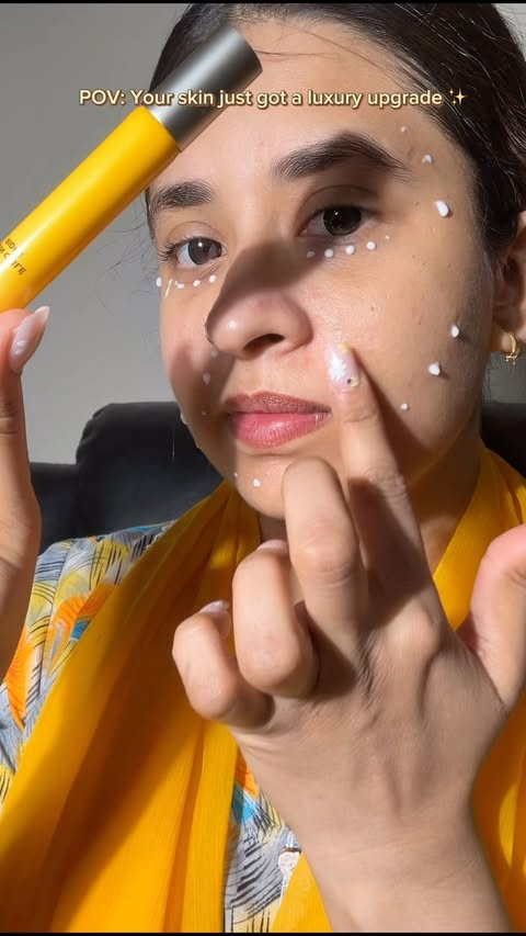 Instagram post by @__bloggygirl__ for Butterly. Caption reads: [...] #loccitane #beauty #giftedbybutterly....