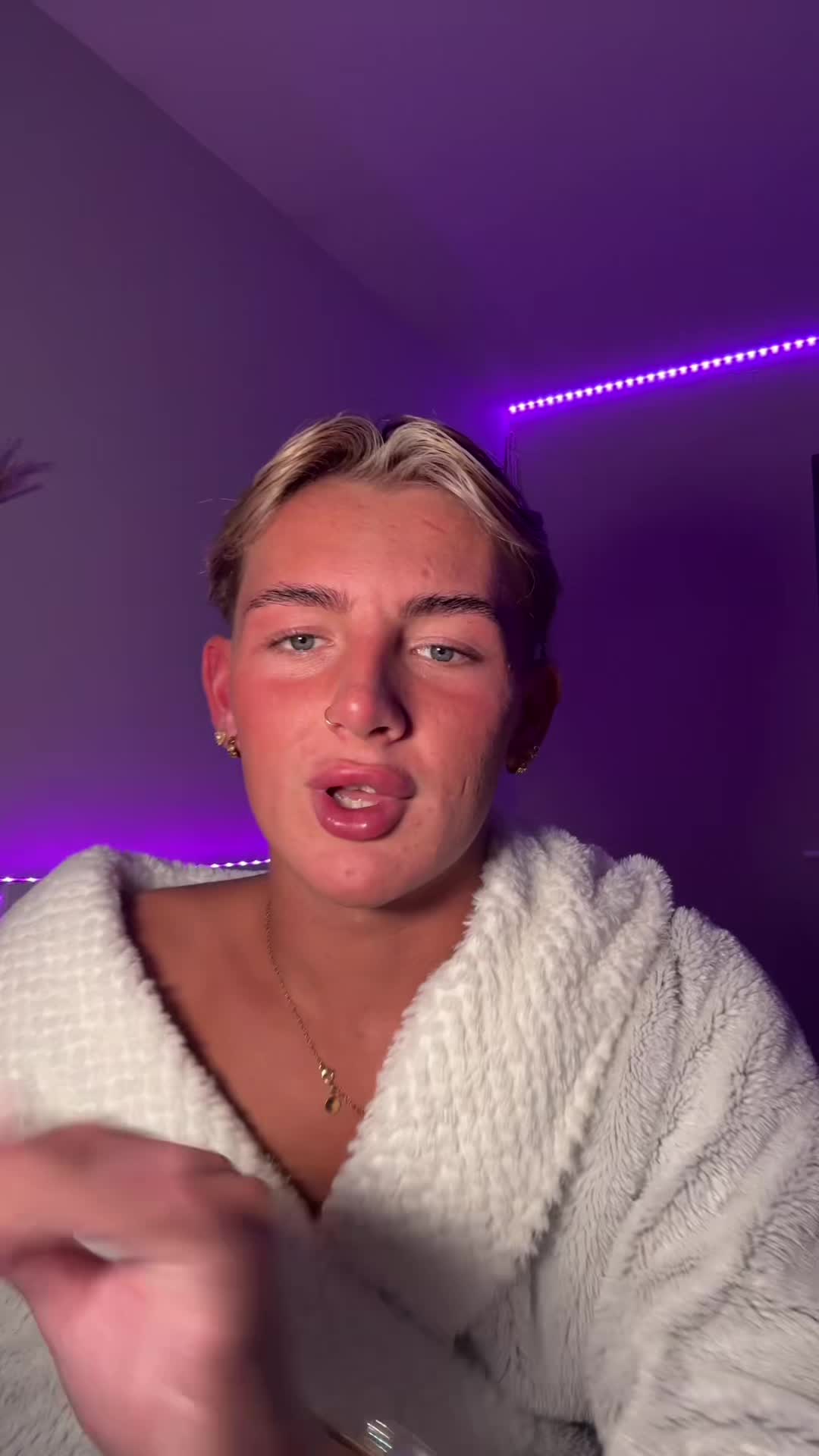 TikTok post by @kylejohnx for UNICORN COSMETICS. Caption reads: Grwm, for Manchester ! Using products from ....