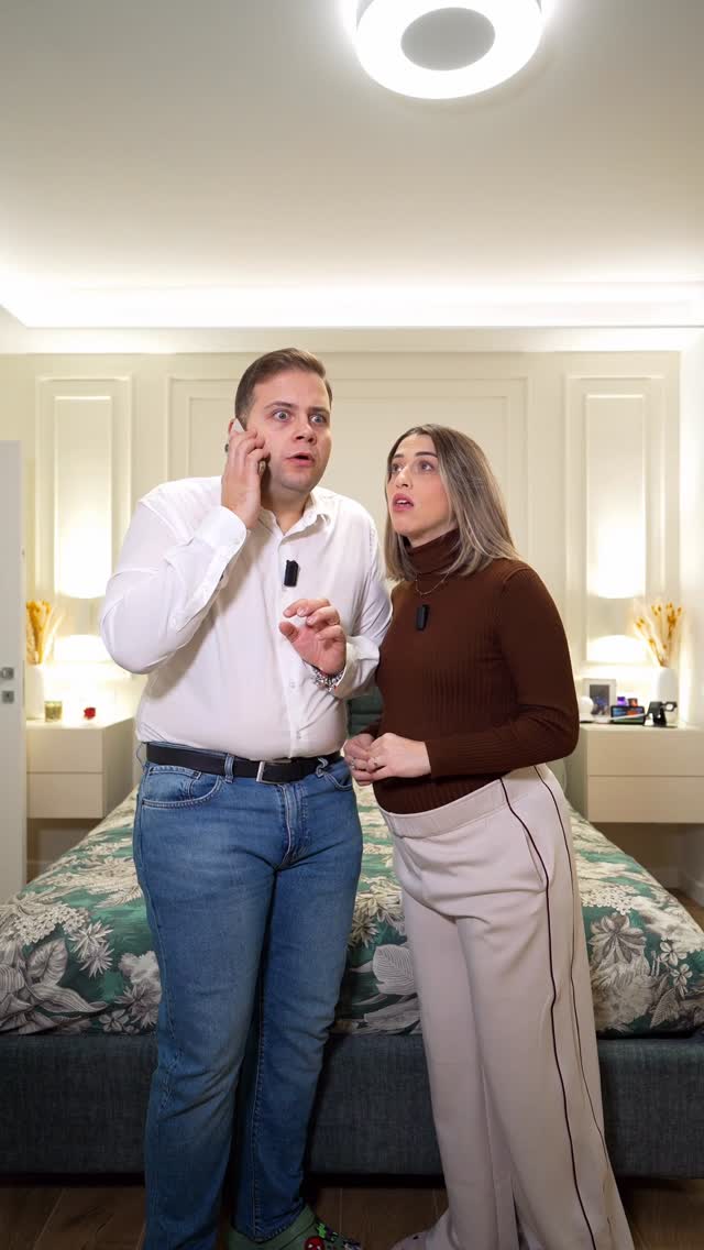 Instagram post by @momoekika for air up. Caption reads: [...] preferisce pizza, divano e @airup #adv....