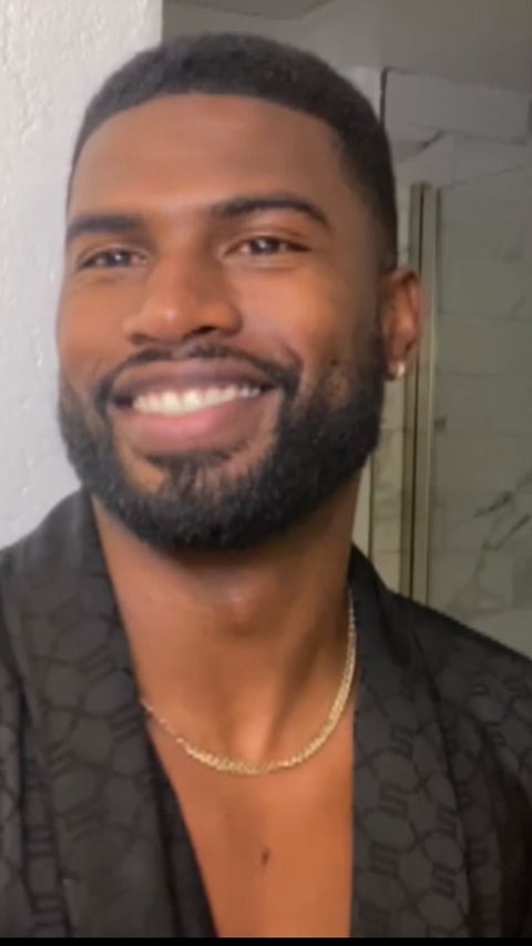 Instagram post by @broderickhunter for Scotch Porter. Caption reads: Tis the season to nourish thine beard gentlemen.....