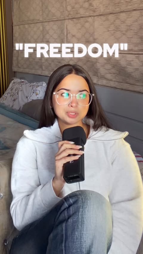 Instagram post by @thatsoshani for Paytm. Caption reads: [...] and work in my favour. I love that with....