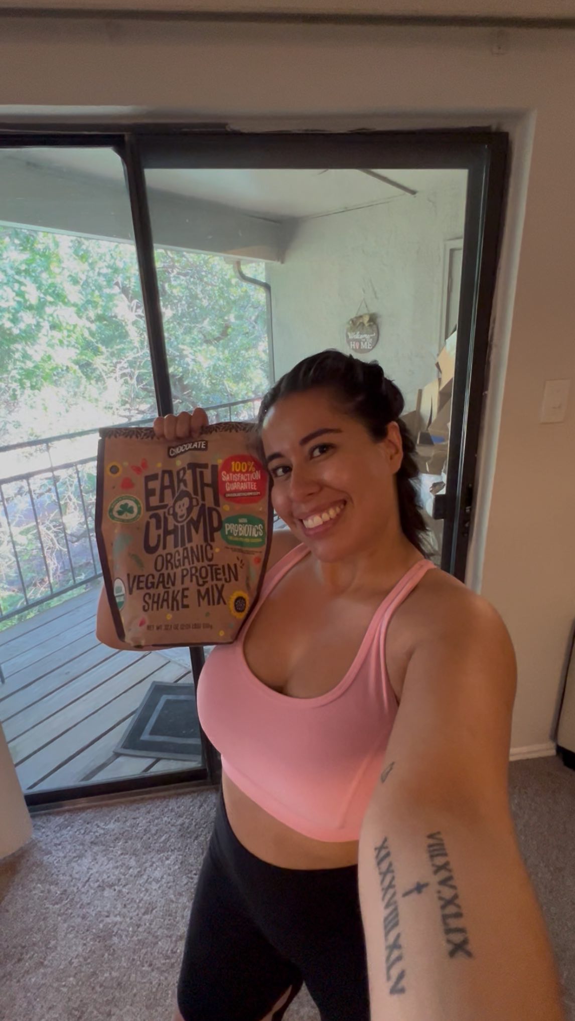 Instagram post by @holarubygomez for EarthChimp. Caption reads: #Ad
@earthchimp has truly become a favorite in my....