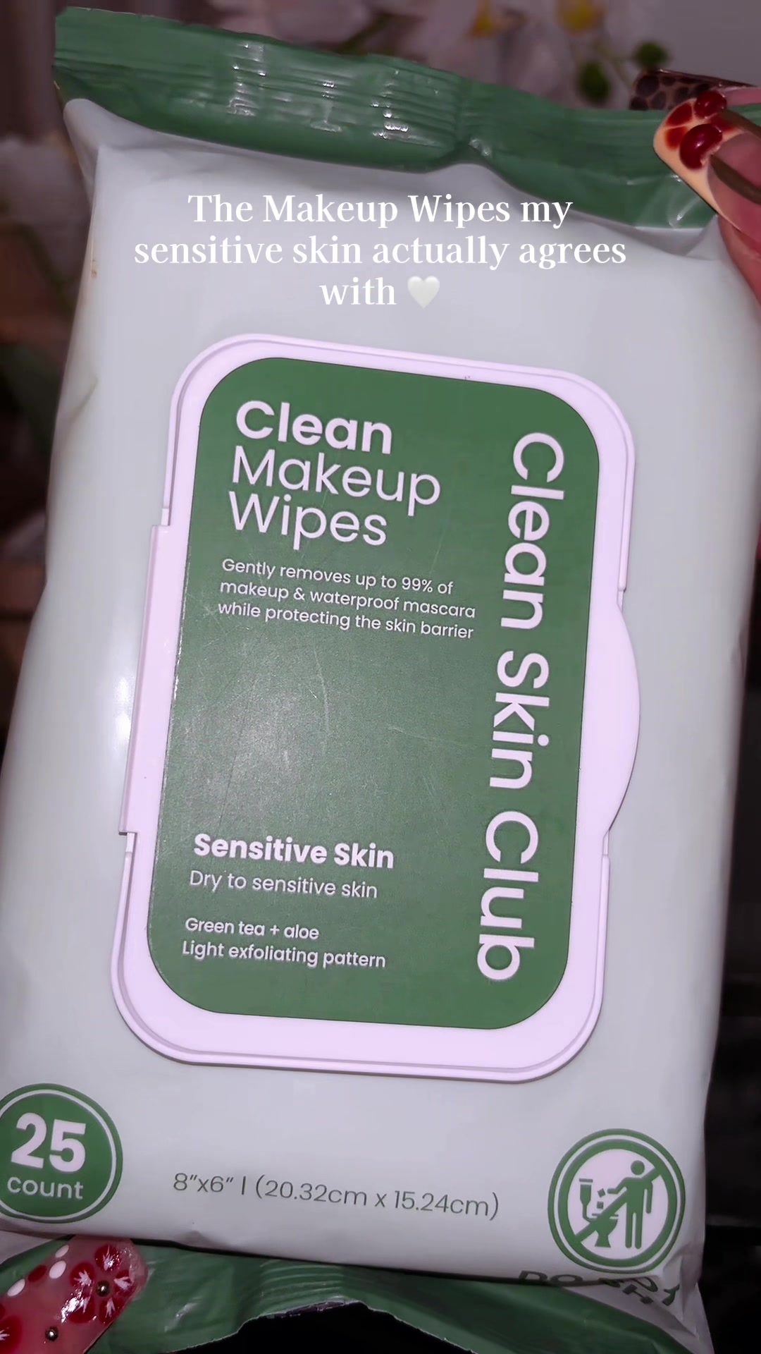 TikTok post by @niquebetheone for Clean Skin Club. Caption reads: @Clean Skin Club I didn’t think a makeup wipe....