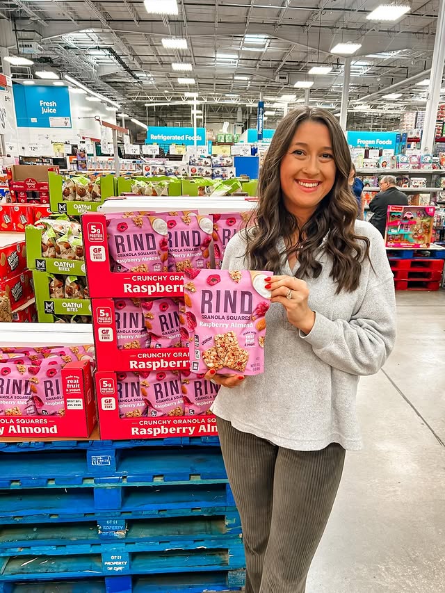 Instagram post by @surratt_holly for RIND Snacks. Caption reads: [...] always a cart favorite!

#rindpartner....