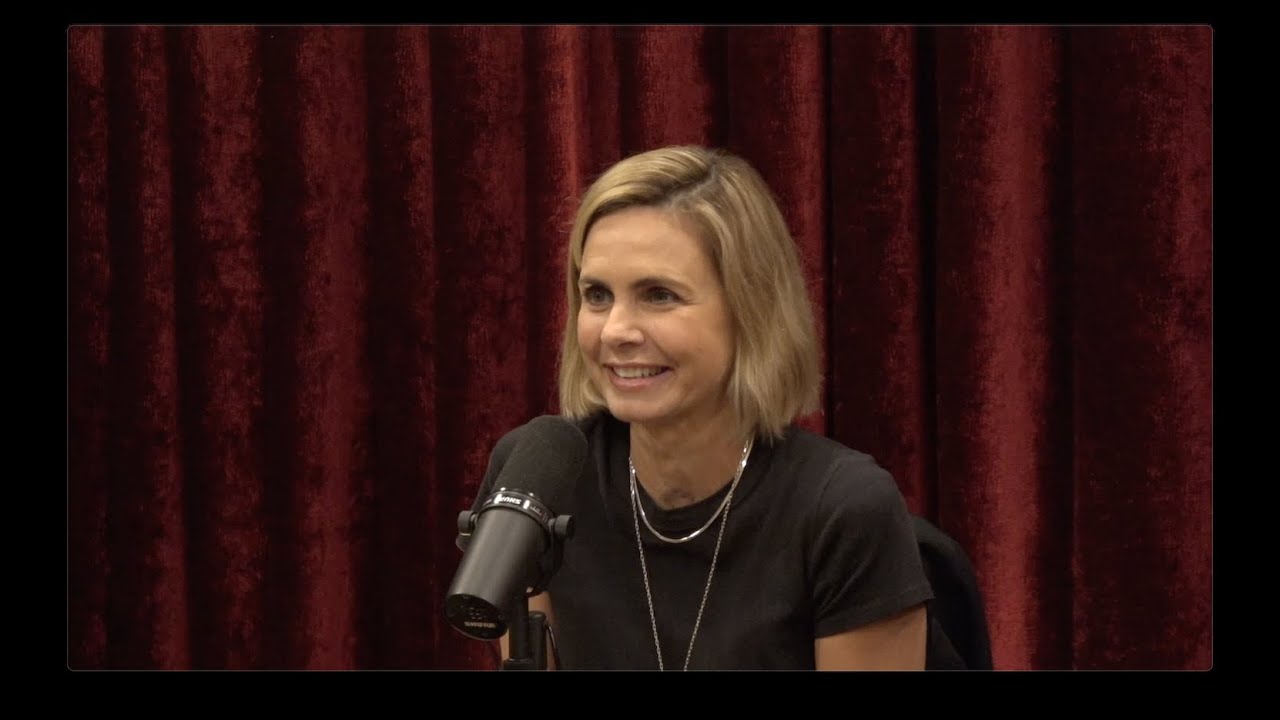 YouTube post by @joerogan for The Farmer's Dog. Caption reads: Joe Rogan Experience .