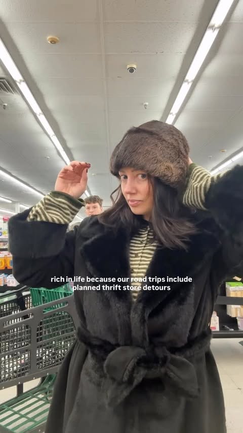 Instagram post by @trendynewyou_ for Rent the Runway. Caption reads: [...] 

ootd: faux fur jacket from @renttherunway....