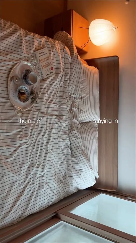 Instagram post by @__amtoam for Sheet Society. Caption reads: new week new bed sheets 🤍 @sheetsociety....