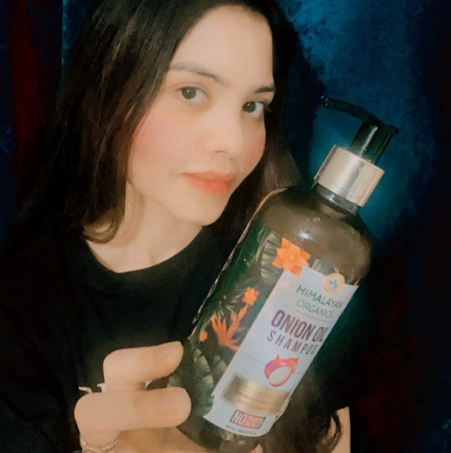 Instagram post by @versatileshivani for Himalayan Organics. Caption reads: Celebrate good hair day everyday with the goodness....