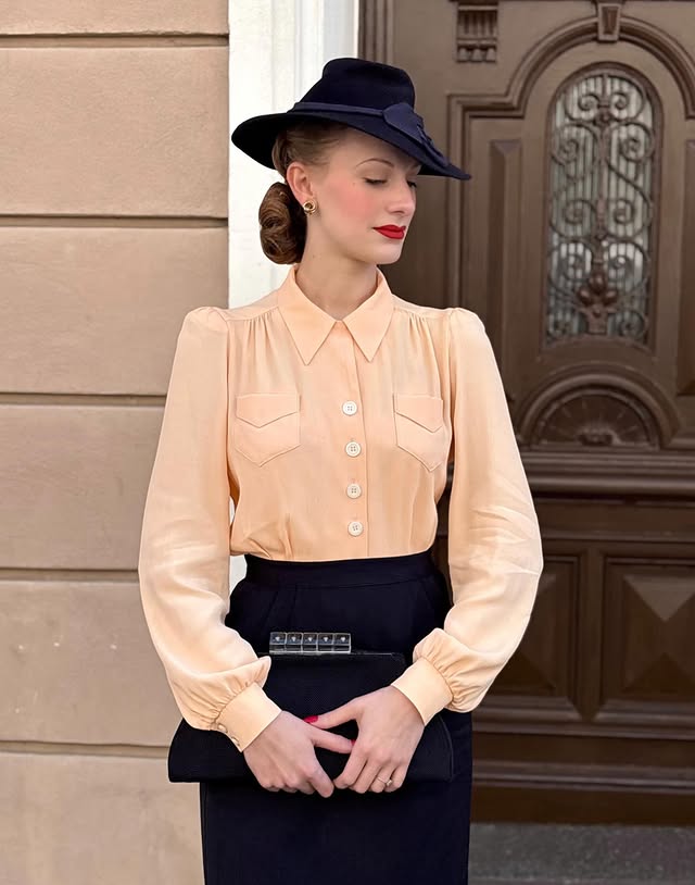 Instagram post by @leninavintage for The House of Foxy. Caption reads: A springtime look with @thehouseoffoxy 🤍 Wearing....