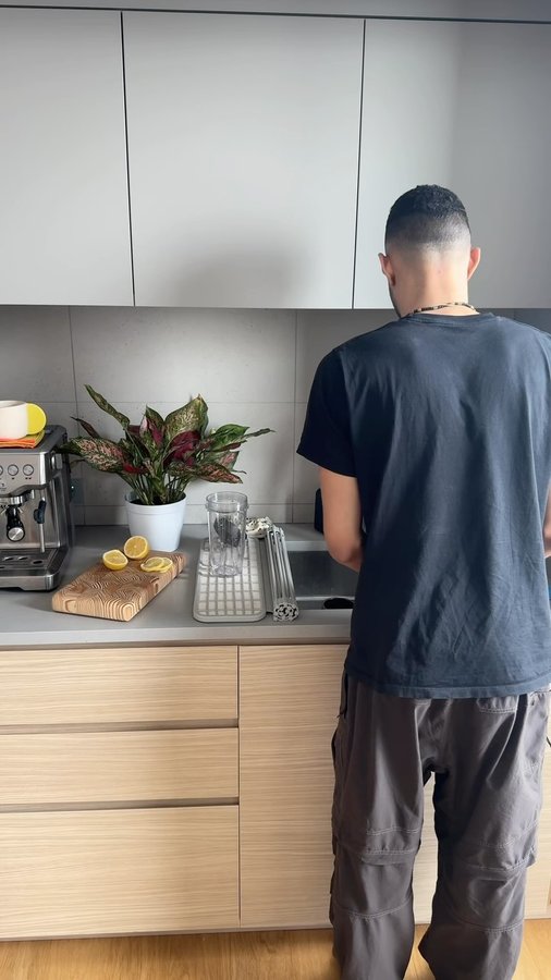 Instagram post by @lejoshhome for Dorai Home. Caption reads: [...] is the Dorai Over the Sink Dish Pad.....