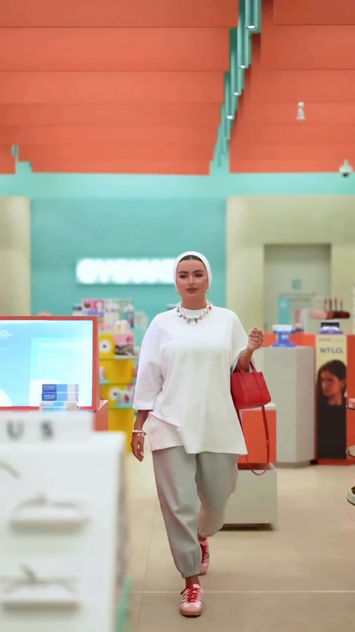 Instagram post by @nadin.kassar for eyewa. Caption reads: ⁨	⁨	❄️ أيوا برو ماكس لمجموعة الشتا ❄
 اشتراك سنوي....