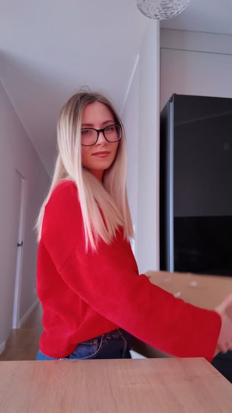 Instagram post by @vitkovskaya_art for HUION. Caption reads: I am so happy to try Huion Kamvas 19! It’s pretty....