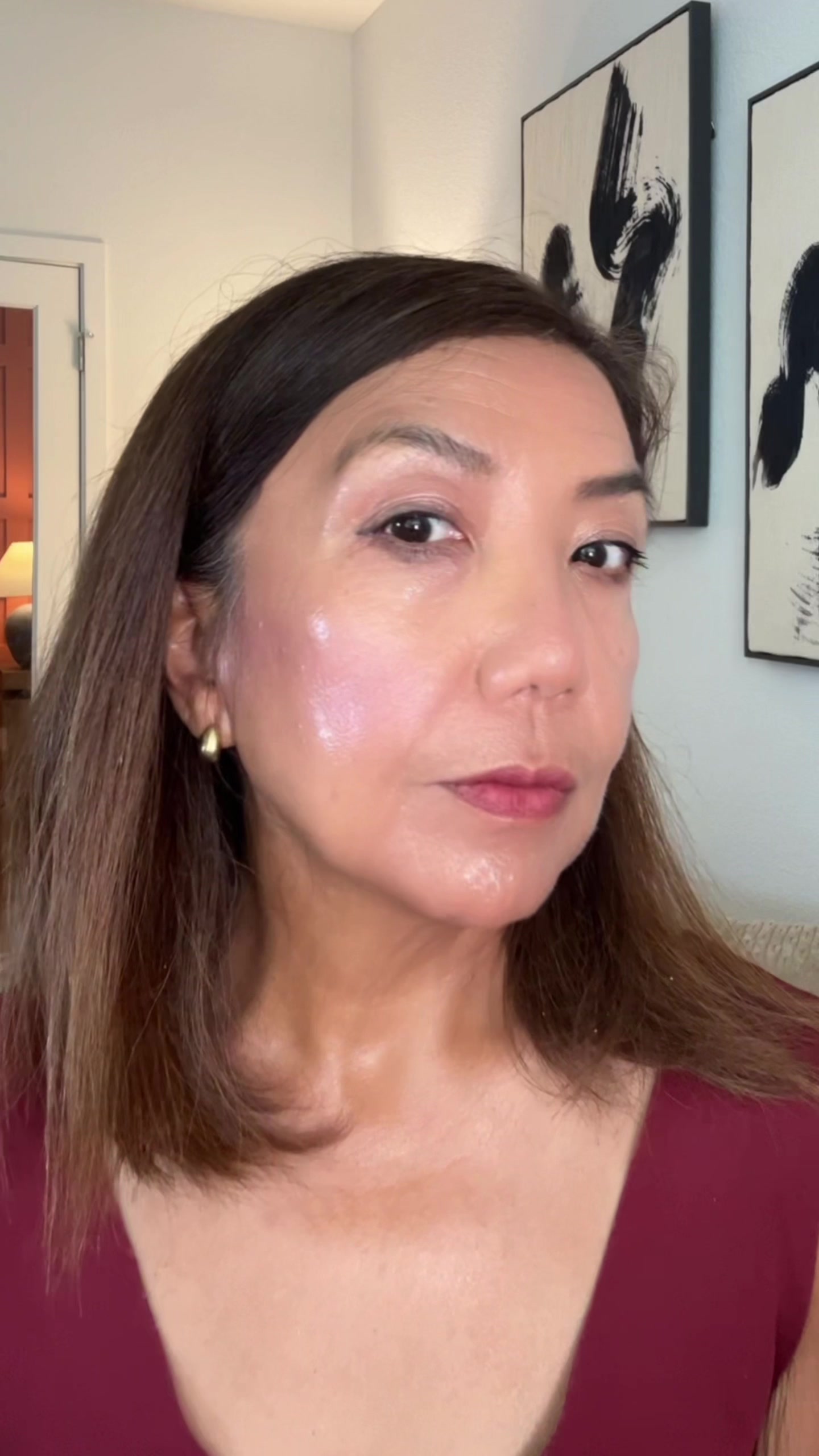 TikTok post by @its.melodyz for ESW Beauty. Caption reads: [...] #postmakeupmist #lycheefacialmist #eswbeauty....