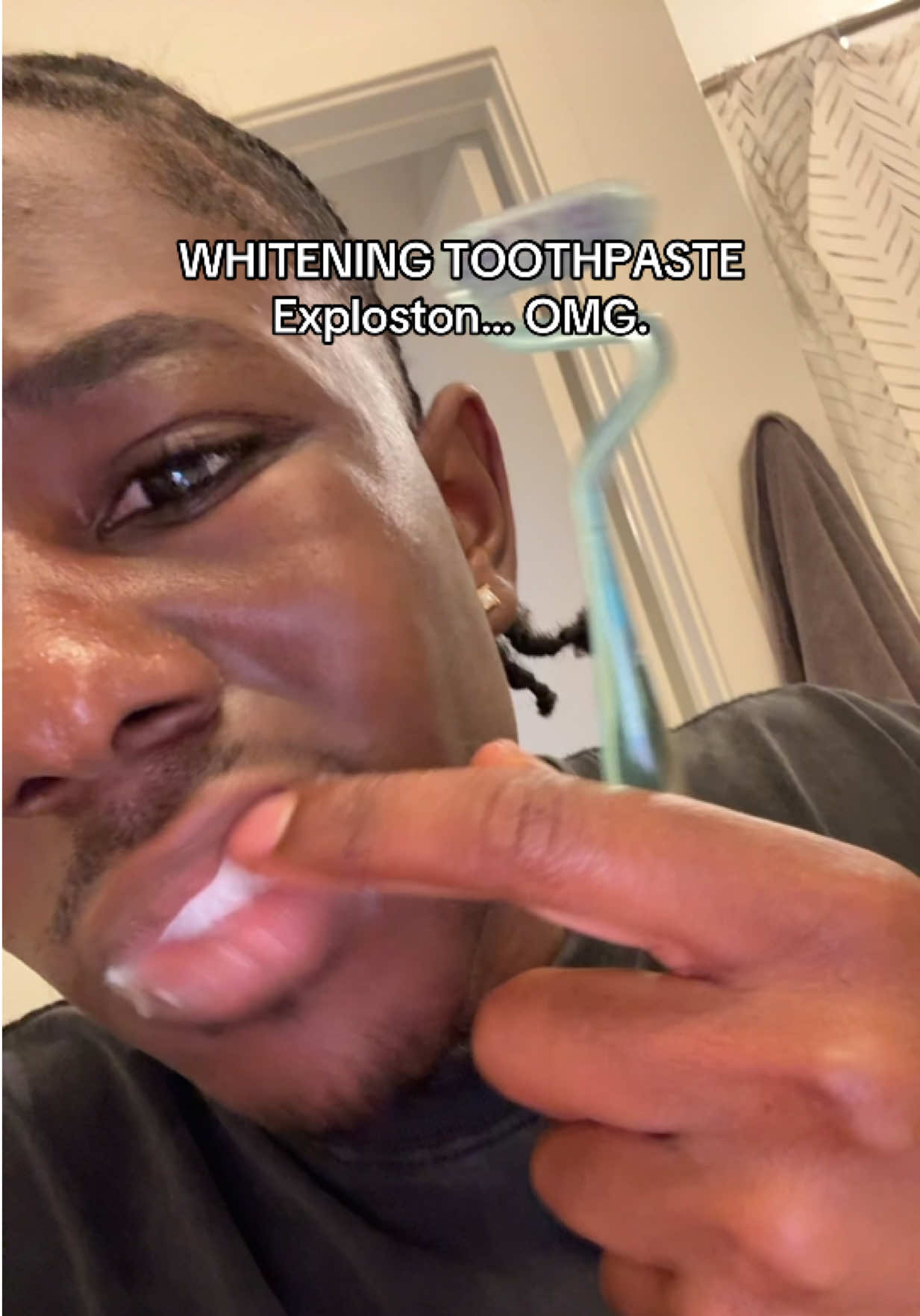 TikTok post by @certifieddealzz for Lumineux. Caption reads: [...] #whiteteethhack #teethwhitening @Lumineux.