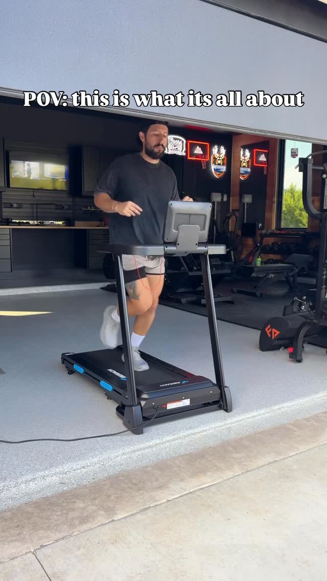 Instagram post by @ordinary_papa for MERACH. Caption reads: after a long, heavy week, this is how we hit pause....