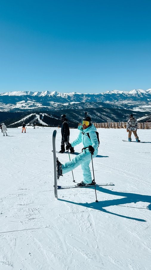 Instagram post by @worldofawanderer for Smartwool. Caption reads: Nothing humbles you quicker than a four year old....