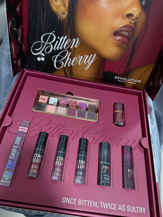 Instagram post by @fun_fearless_beauty for Kate Somerville. Caption reads: New mom life means filming PR unboxings during nap....