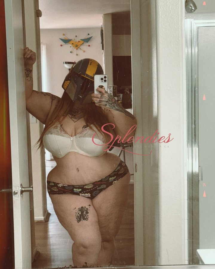 Instagram post by @lilith.fury for Splendies. Caption reads: AD New 90’s panties at @splendies 

 first 3 pairs....