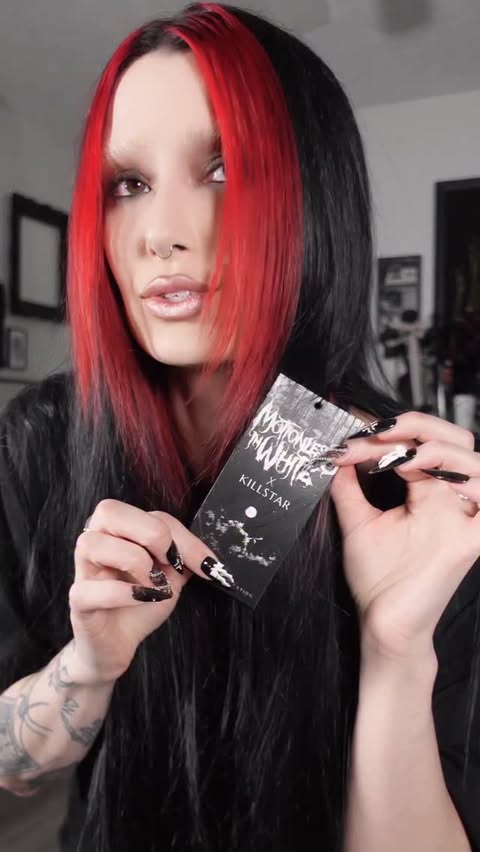 Instagram post by @bloodlvxe for KILLSTAR. Caption reads: [...] 1, 2, or 3? the @motionlessinwhite x....