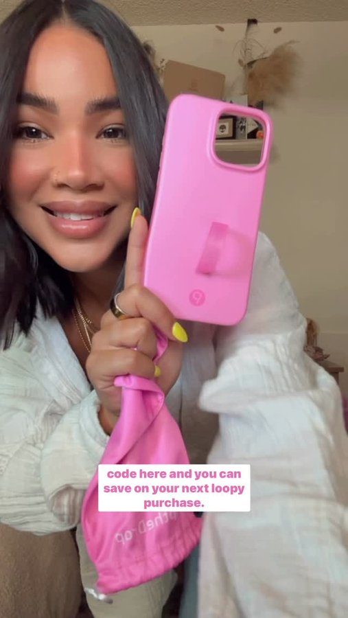 Instagram post by @jolioranje for LoopyCases. Caption reads: Use code JOLIXPARKS to save on your next....