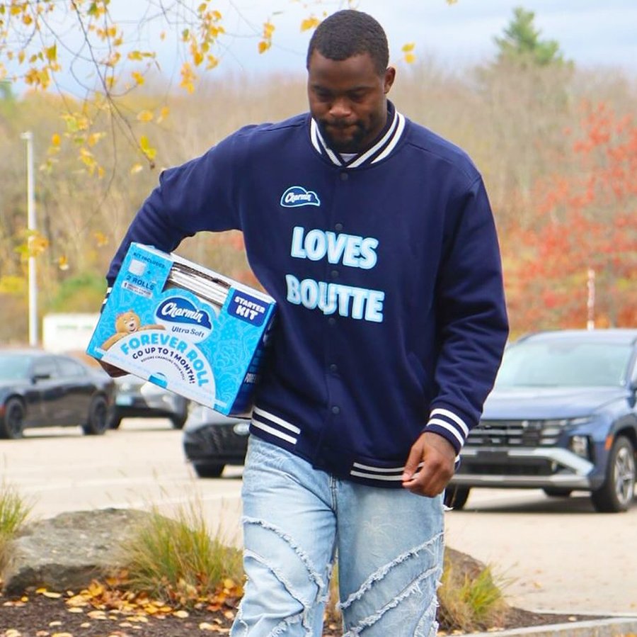 Instagram post by @kayshon for Charmin. Caption reads: #ad Only @charmin Forever Roll for this....