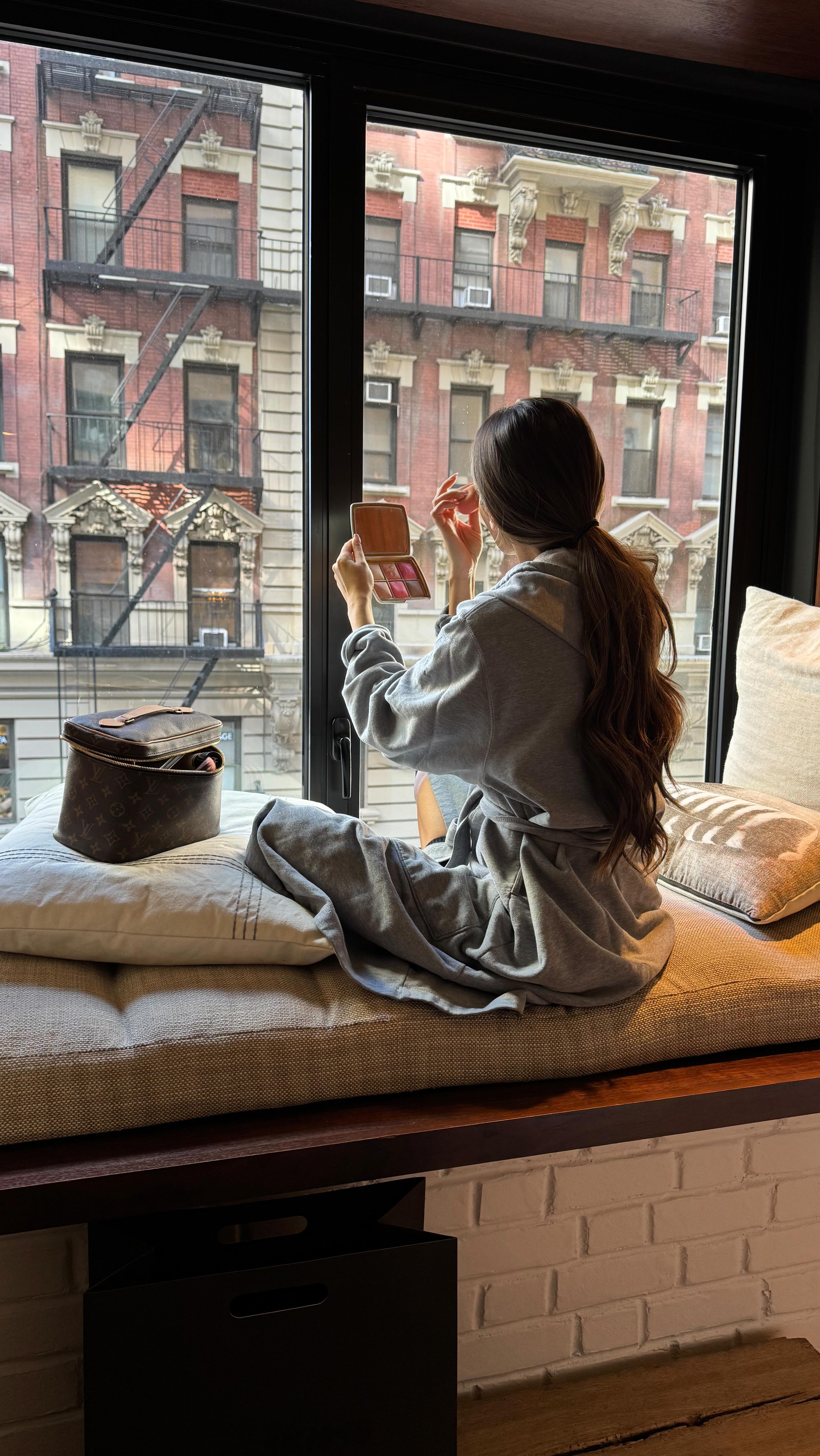 Instagram post by @jess.ves for Dermelect. Caption reads: GRWM using some of my favorites from my @ipsy box....