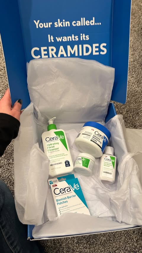 Instagram post by @fiav_21 for CeraVe. Caption reads: My favorites @cerave !! If you haven’t tried their....