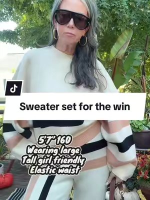 TikTok post by @aestheticaleestyles for uoozee. Caption reads: Cozy chic two piece sweater set @UOOZEE US....