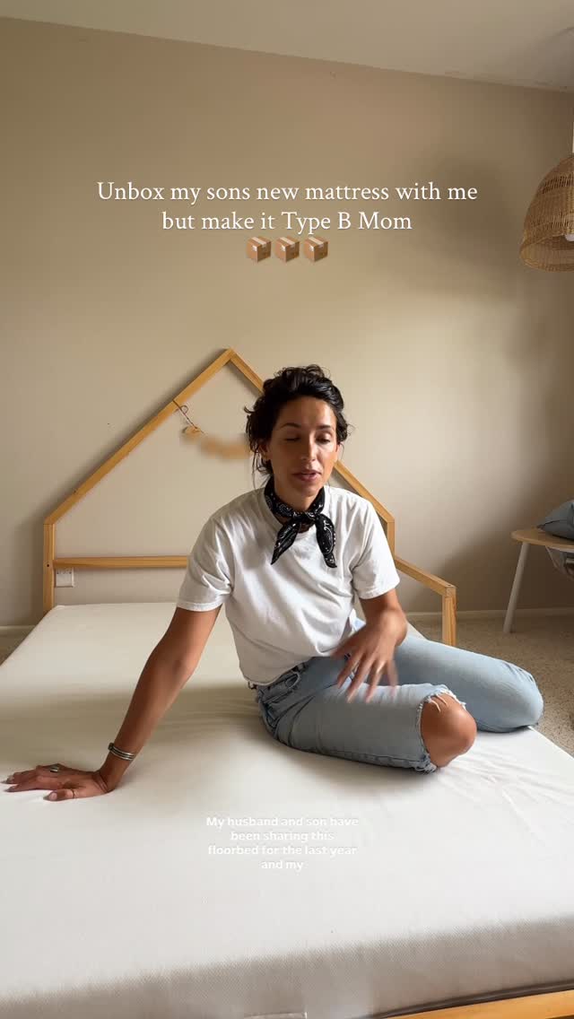 Instagram post by @mindfulmess.mom for Leesa. Caption reads: We are a big time bed sharer family and wouldn’t....