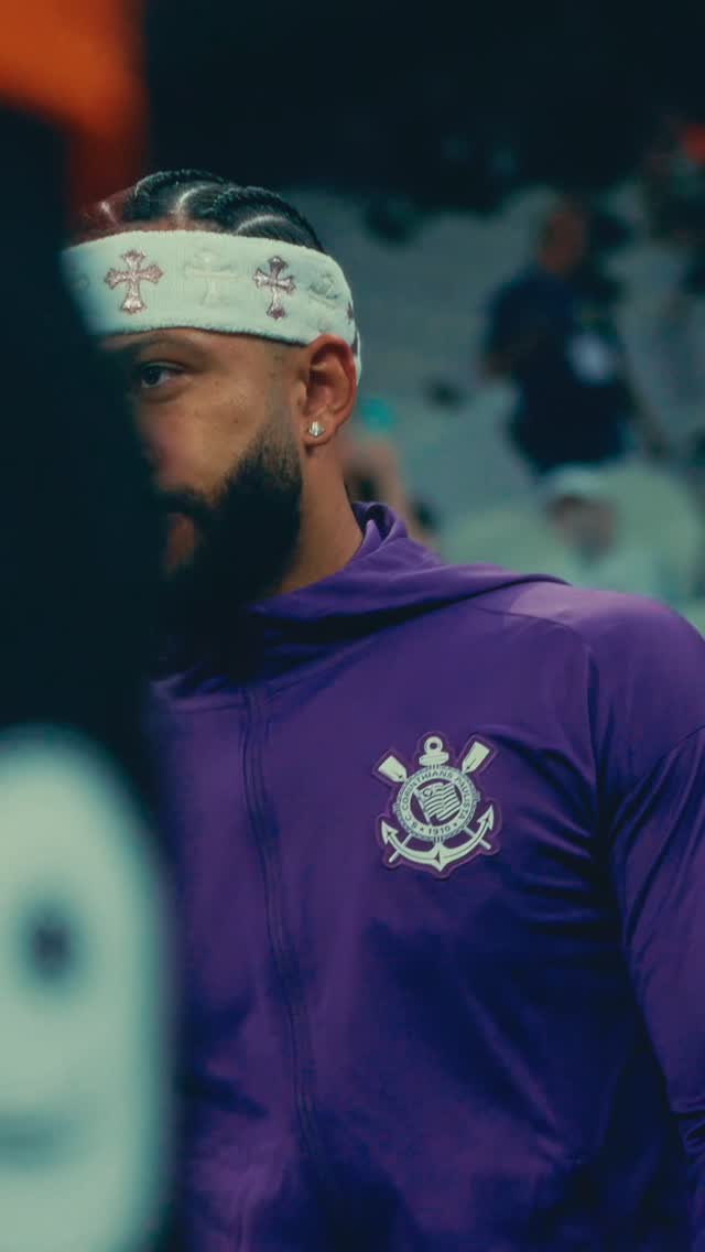 Instagram post by @memphisdepay for Chrome Hearts. Caption reads: @chromeheartsofficial sweatband is a 1 of 1 🤞🏾🤧.