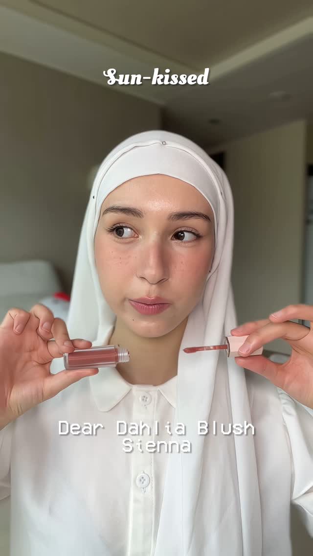 Instagram post by @hinddiary22 for DearDahlia. Caption reads: Choose your favorite🍎 @deardahlia_beauty new....