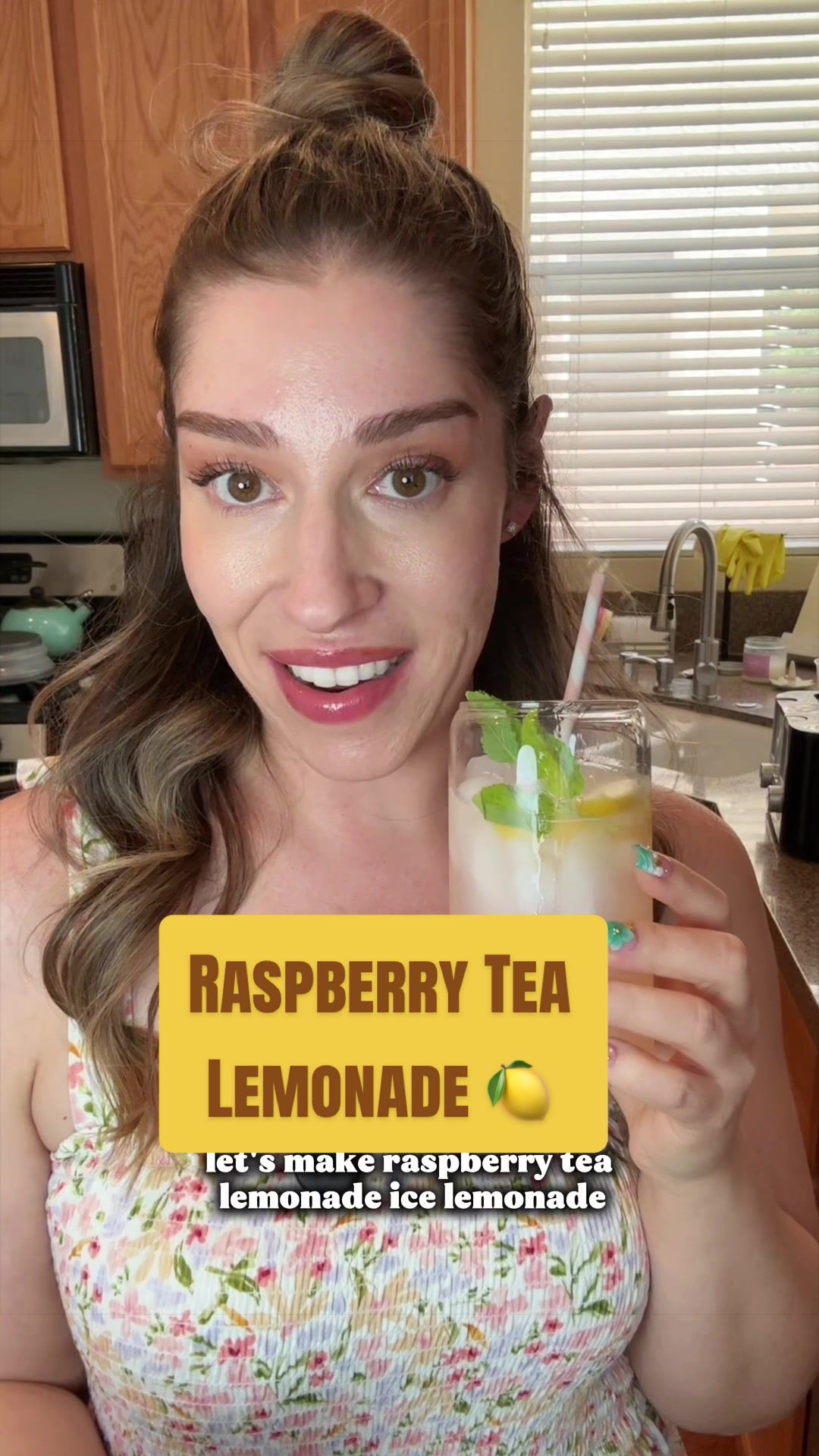 TikTok post by @learnwithjess for Syruvia. Caption reads: Raspberry Tea Lemonade 🍋🧋@Syruvia.